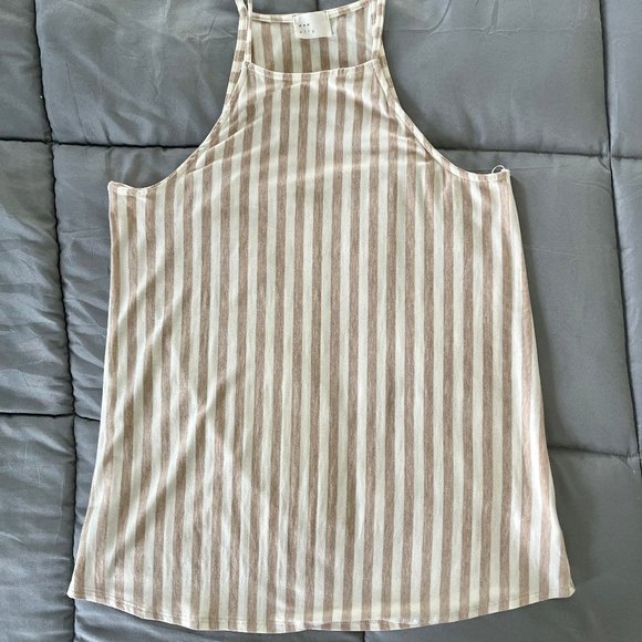 Dee Elly Doriah Brushed Knit Halter - Picture 3 of 6